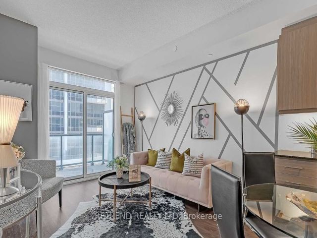 515 - 68 Canterbury Pl