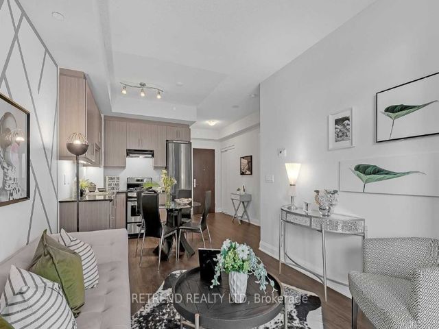515 - 68 Canterbury Pl