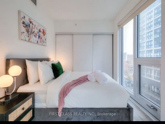 826 - 251 Jarvis St