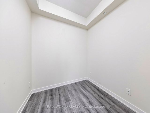 508 - 15 Ellerslie Ave