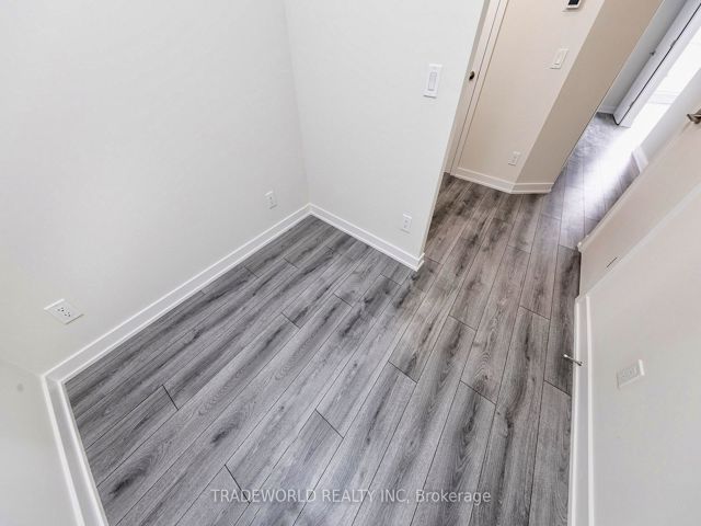 508 - 15 Ellerslie Ave