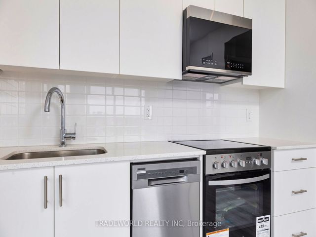 508 - 15 Ellerslie Ave