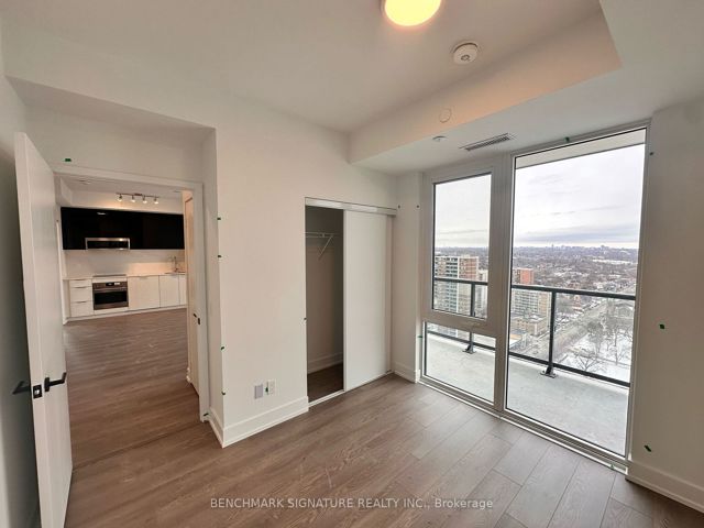 2411 - 308 Jarvis St