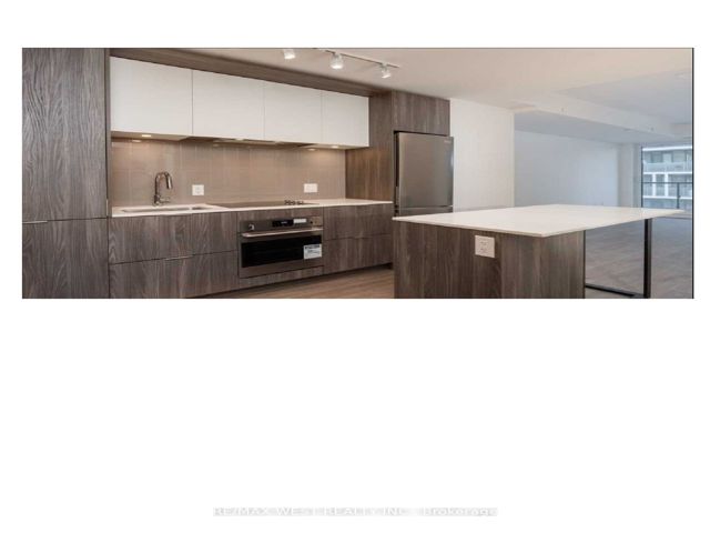 1117 - 35 Tubman Ave W