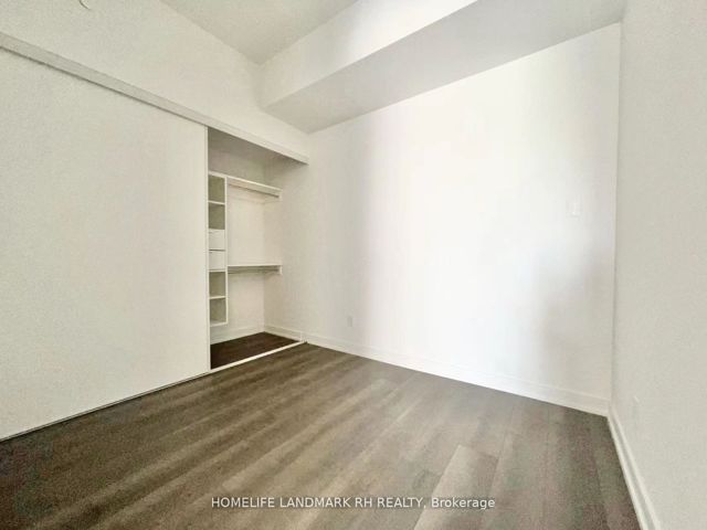 511 - 3 Gloucester St
