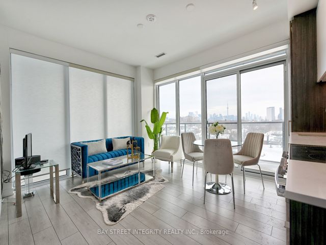 503 - 500 Dupont St