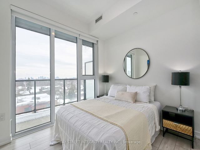 503 - 500 Dupont St