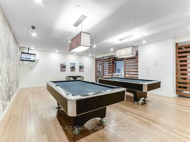 755 - 151 Dan Leckie Way