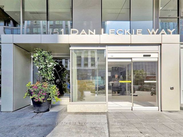 755 - 151 Dan Leckie Way