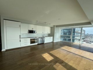 1911 - 460 Adelaide St E