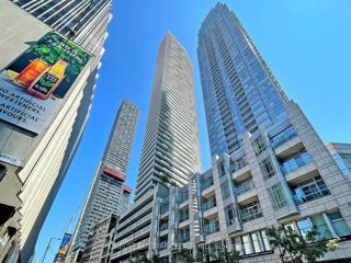 5109 - 2221 Yonge St