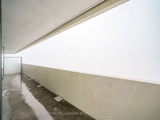 5109 - 2221 Yonge St