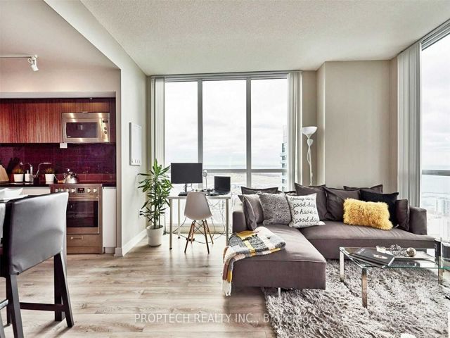 3008 - 75 Queens Wharf Rd