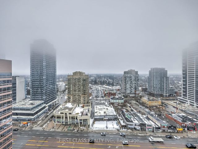 PH10 - 26 Norton Ave