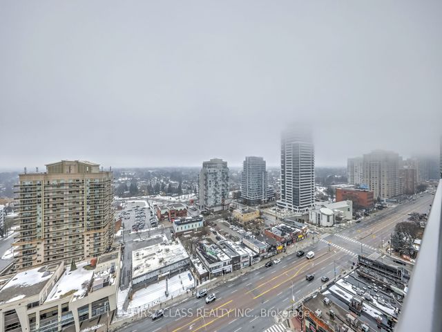 PH10 - 26 Norton Ave