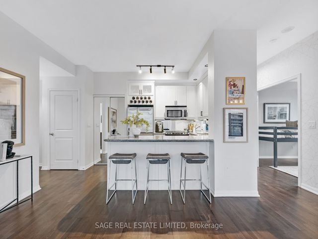 1408 - 21 Grand Magazine St