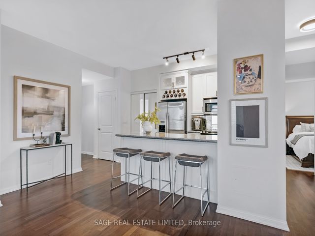 1408 - 21 Grand Magazine St