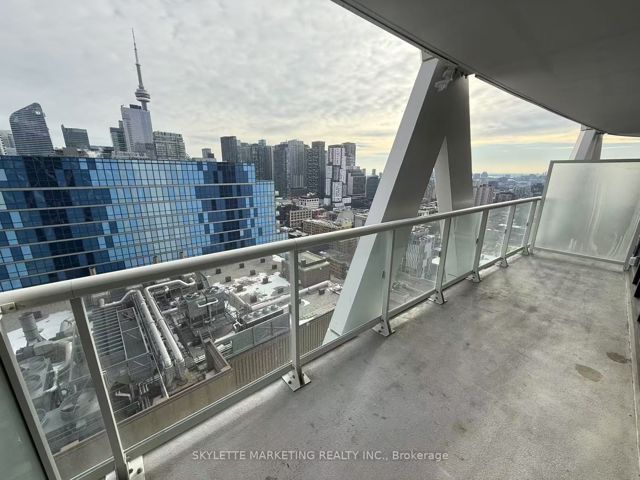 2417 - 230 Simcoe St