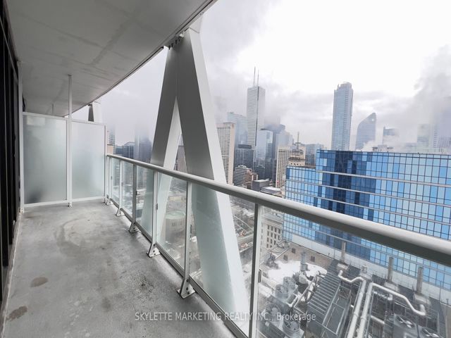 2417 - 230 Simcoe St