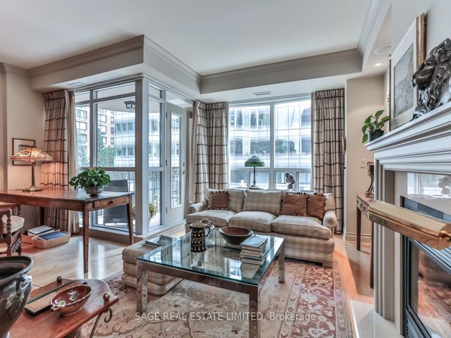 501 - 8 Sultan St