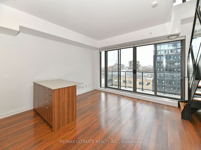 PH1103 - 32 Camden St