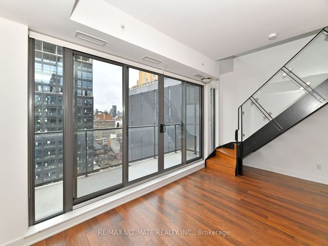 PH1103 - 32 Camden St