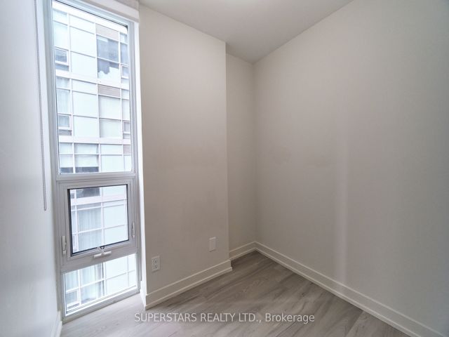 703 - 126 Simcoe St