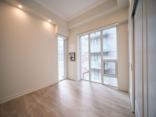 703 - 126 Simcoe St