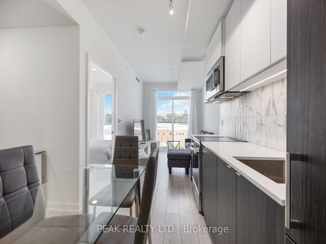 610 - 500 Dupont St