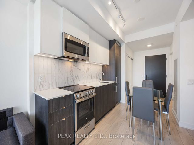 610 - 500 Dupont St