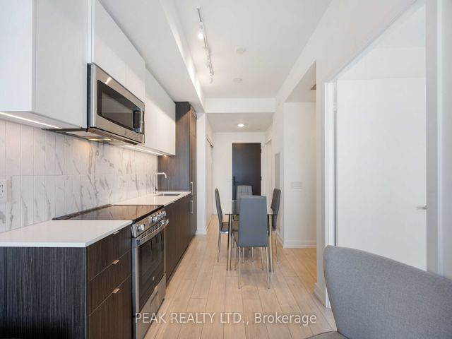 610 - 500 Dupont St