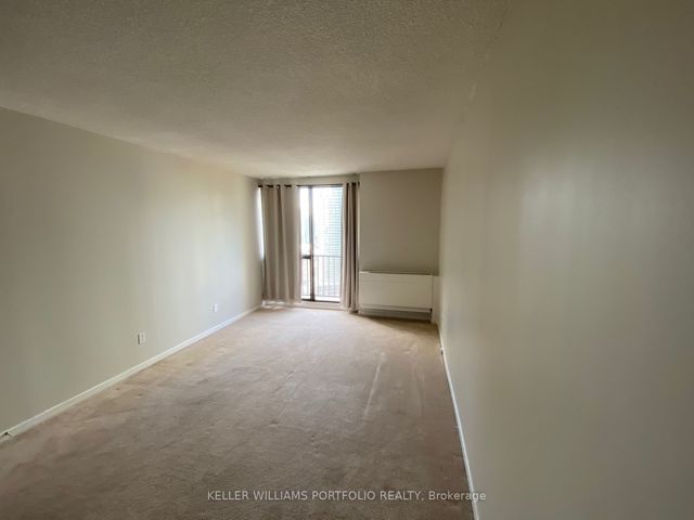 2824 - 33 Harbour Sq