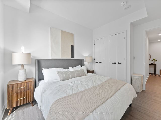 3306 - 55 Charles St E