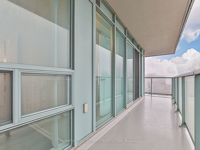 1905 - 5500 Yonge St