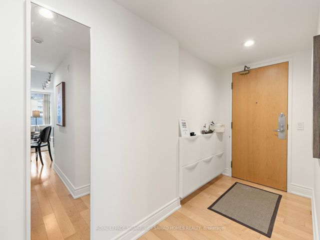 519 - 5 Rosehill Ave