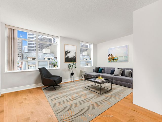 519 - 5 Rosehill Ave
