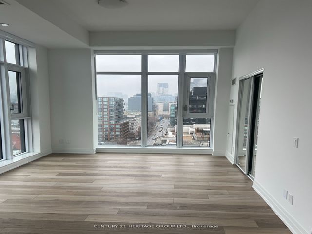 LPH 4 - 543 Richmond St W