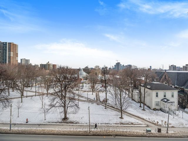 604 - 298 JARVIS ST St