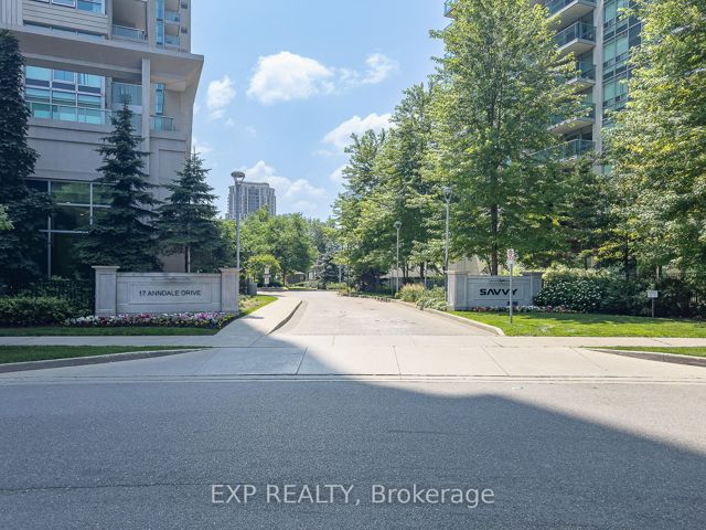 2116 - 17 Anndale Dr
