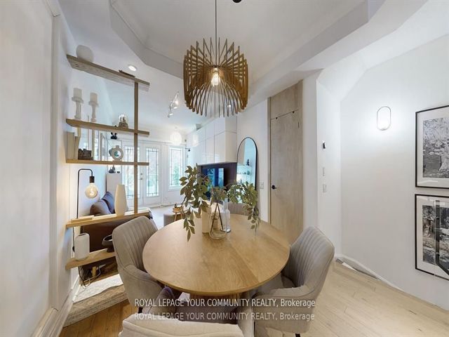 4 - 436 Kenneth Ave