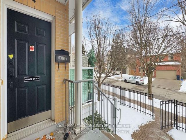 4 - 436 Kenneth Ave
