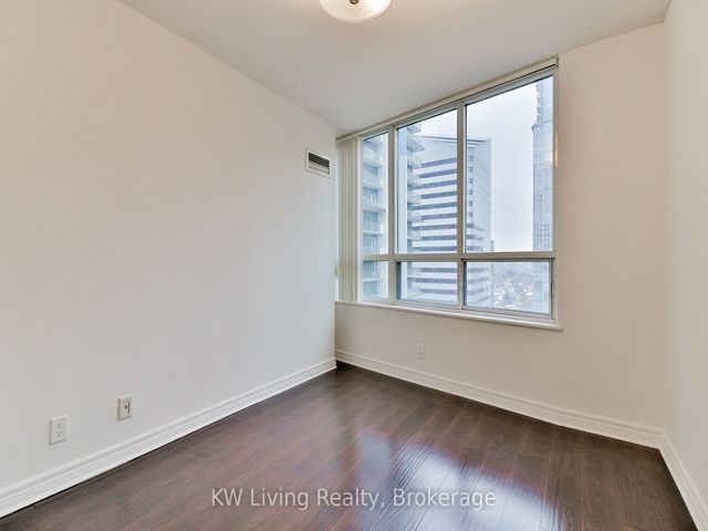 2202 - 23 Hollywood Ave