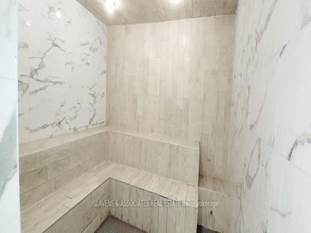 2202 - 80 Western Battery Rd