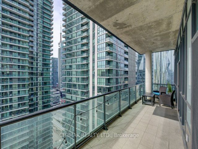 2906 - 12 Yonge St