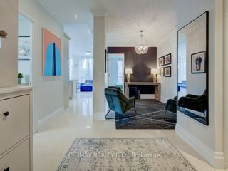 2906 - 12 Yonge St