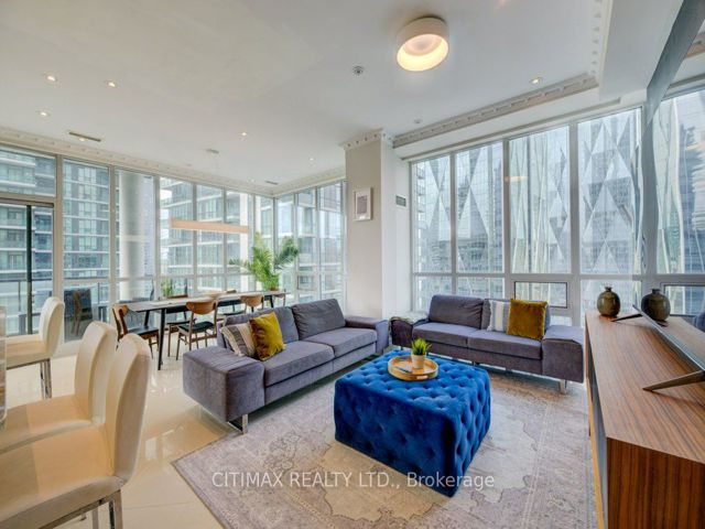 2906 - 12 Yonge St