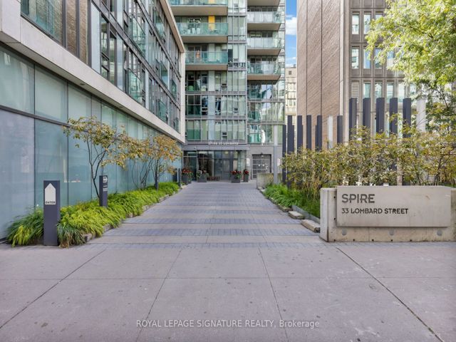 2006 - 33 Lombard St