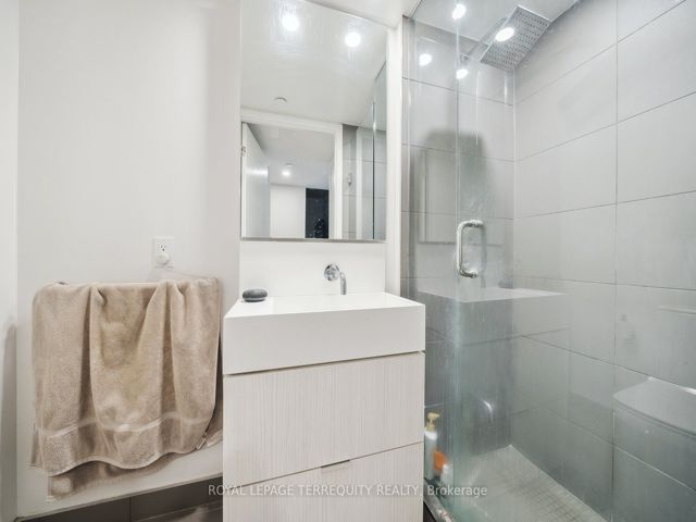 703 - 5 Soudan Ave