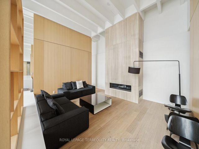 703 - 5 Soudan Ave