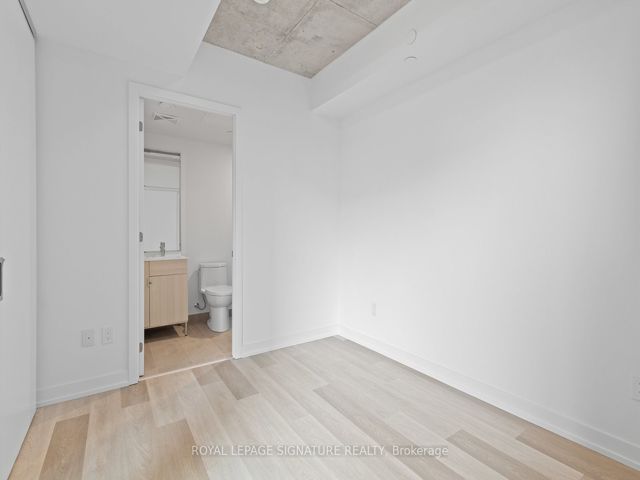 501 - 28 Eastern Ave